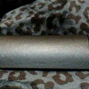 👓 Prada glasses case